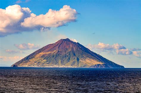 stromboli vulcano wikipedia